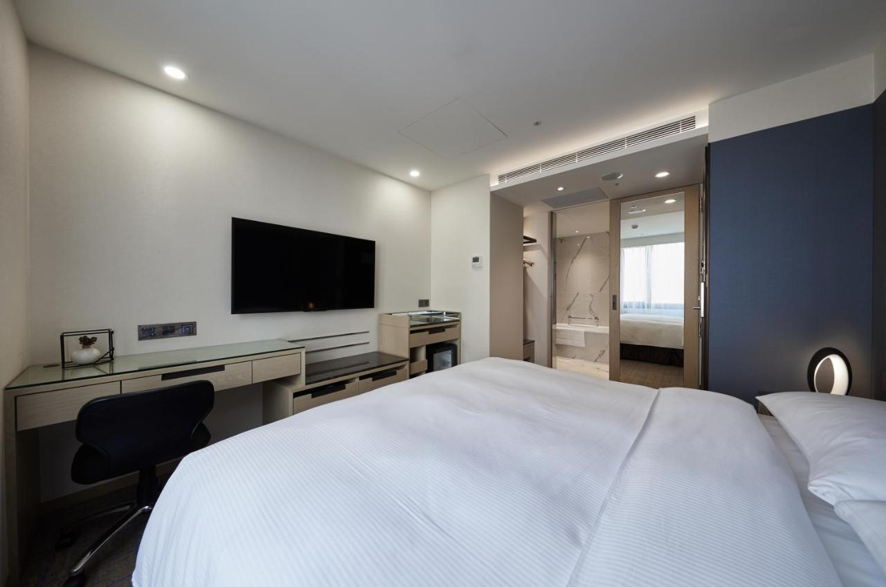 K Hotels Taipei Linsen ภายนอก รูปภาพ